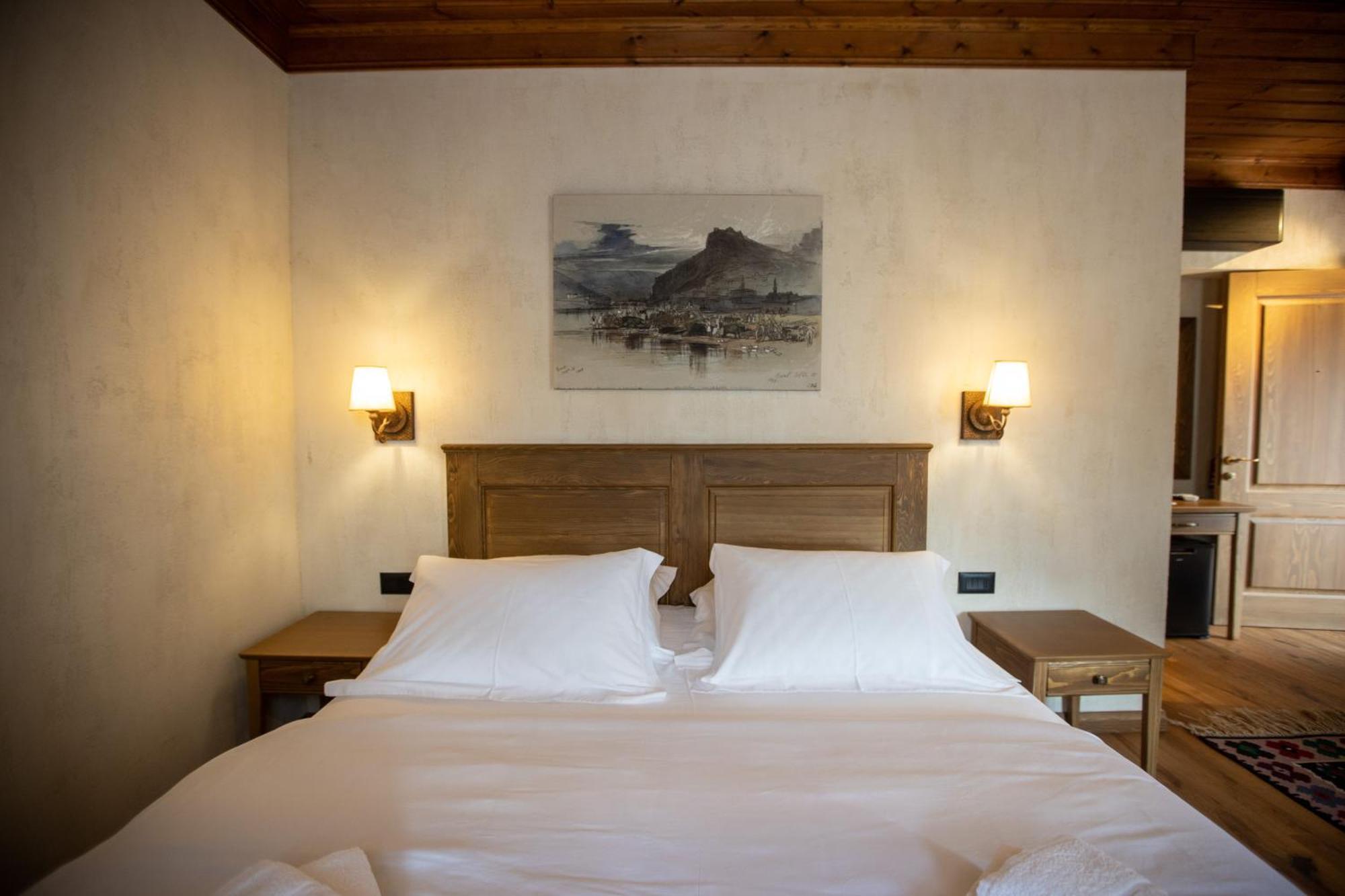 Vista Boutique Hotel Berat Exteriör bild